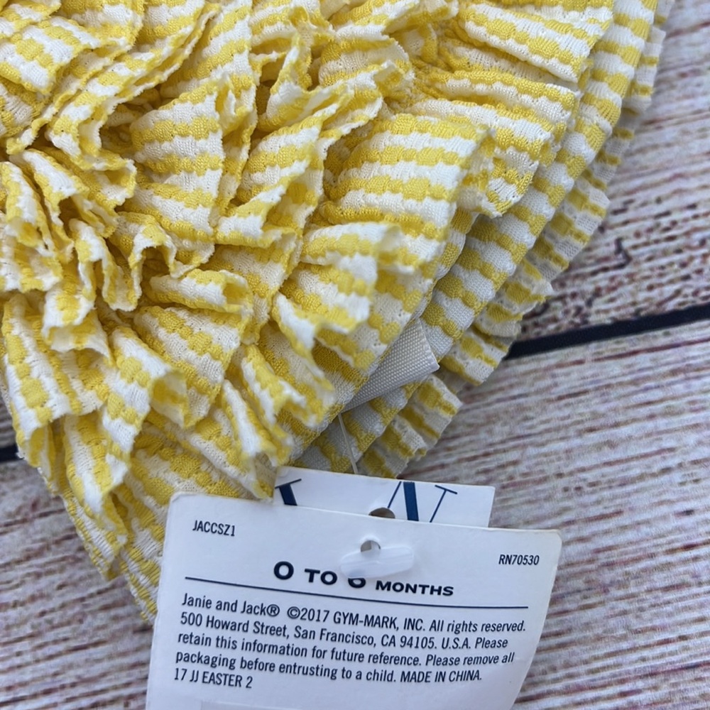 Janie and Jack Yellow and White Ruffled Swim Cap Size 0-6 Months - Picture 3 of 4